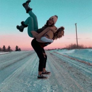 Meet your Posher, Brooke